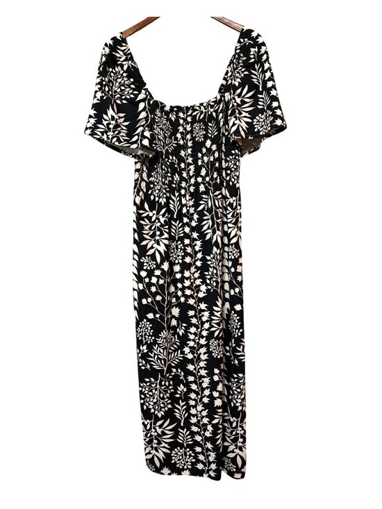 H&M Dresses & Skirts - H&M Floral Maxi Dress Smocked Waist Short Sleeves Size M milkmaid cottage